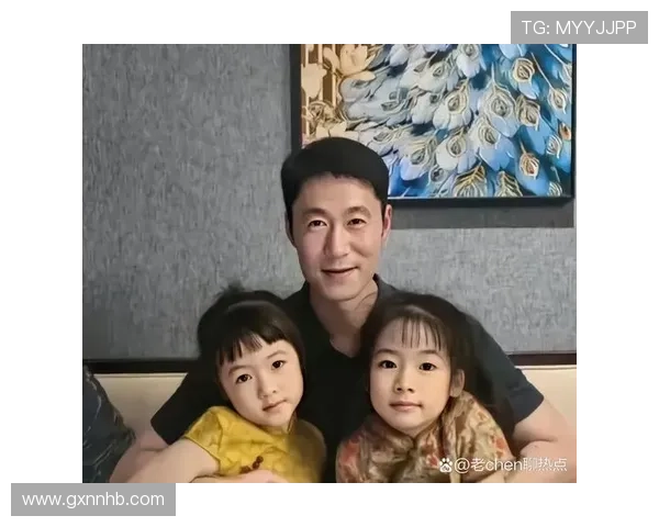 王励勤退役后住上海老小区，邻居说他天天拎菜篮子买菜